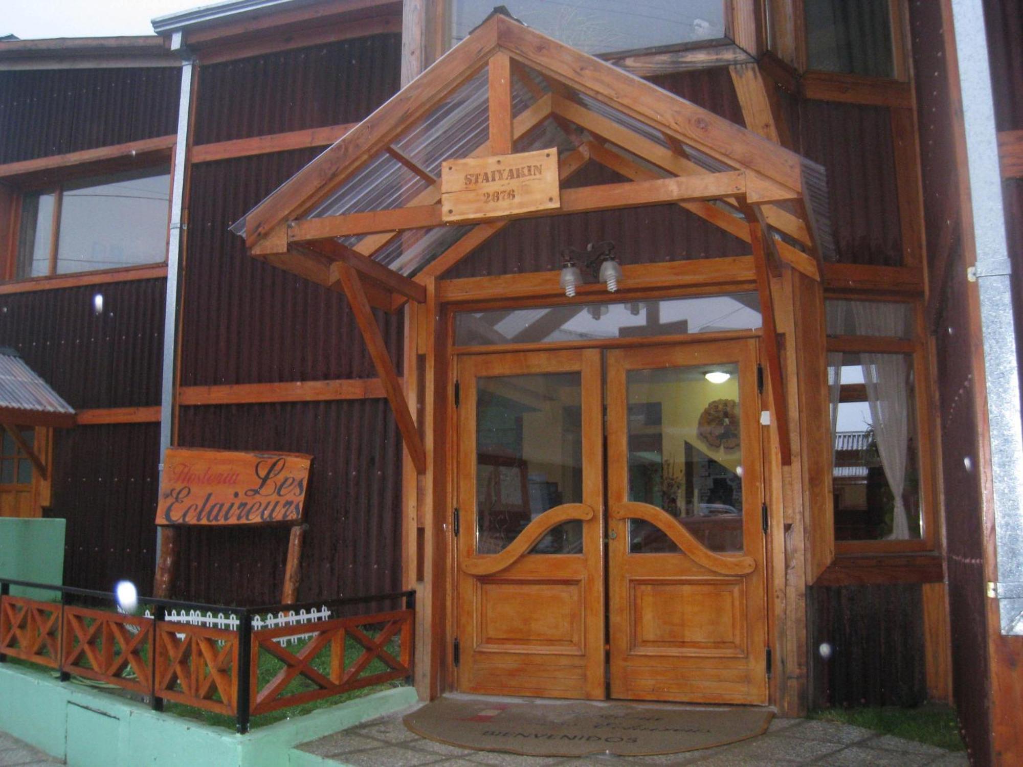 Hosteria Les Eclaireurs Ушуая Экстерьер фото